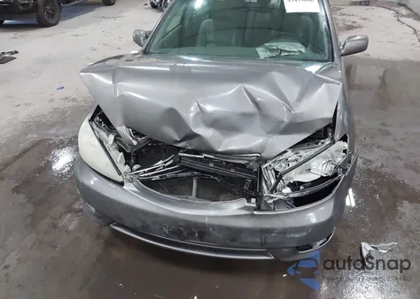 2006 Toyota Camry Xle z USA, uszkodzony, nr VIN 4T1BE32K86U666000